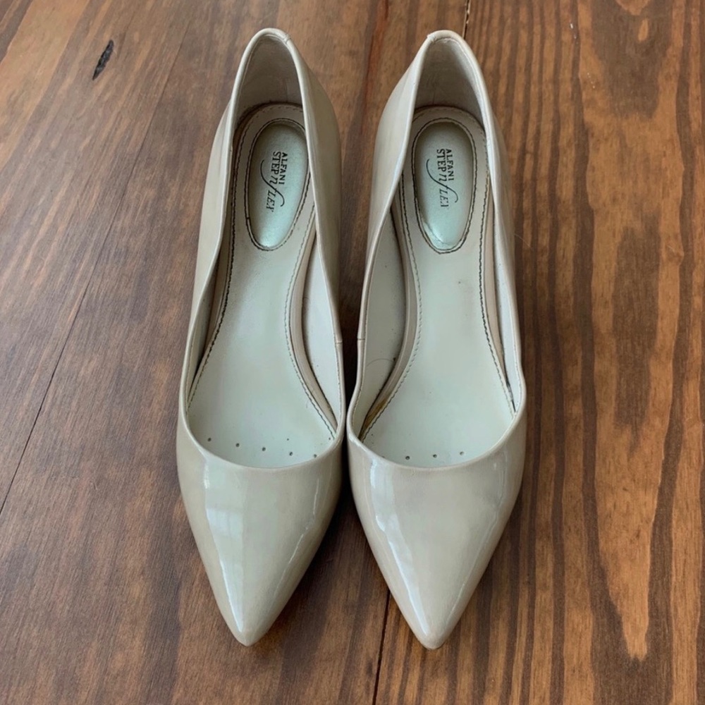 SOLD - Nude Heels